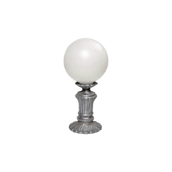 Tall Victorian fence Light